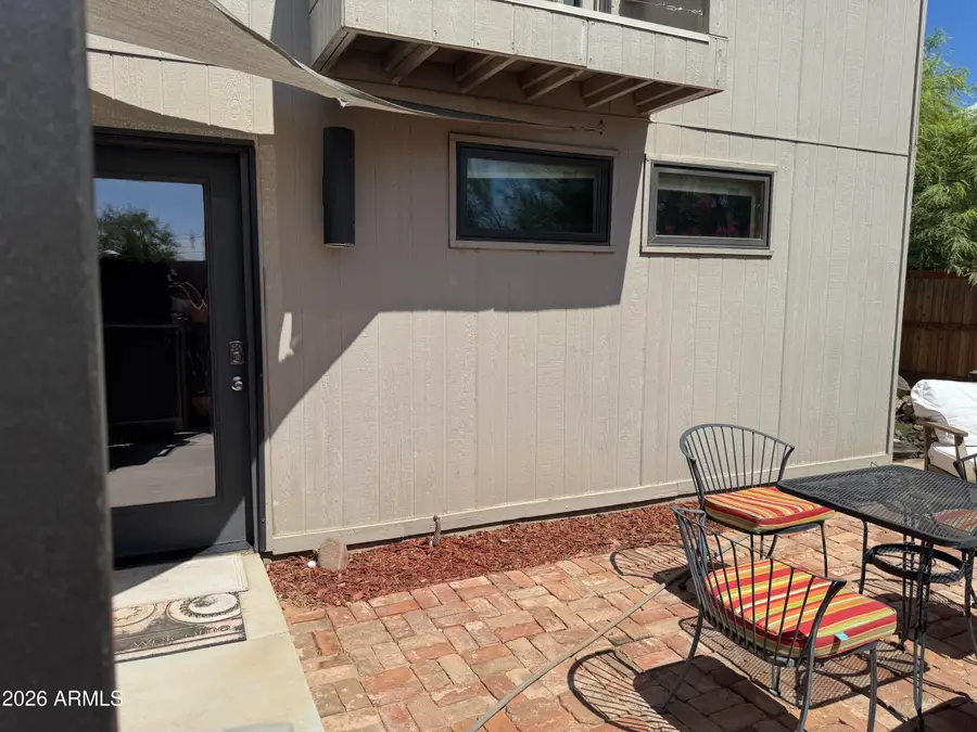 4002 W San Juan Avenue, Phoenix, AZ 85019 - #3