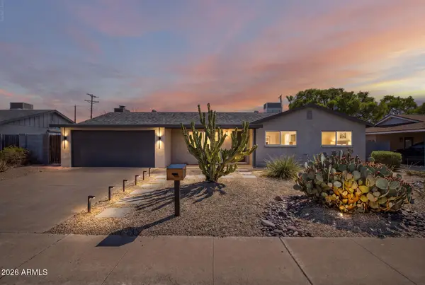 6814 E Belleview Street, Scottsdale, AZ 85257