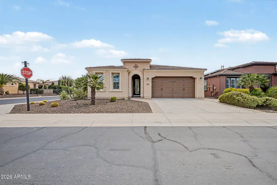 675 E Laddoos Avenue, Queen Creek, AZ 85140 - #2