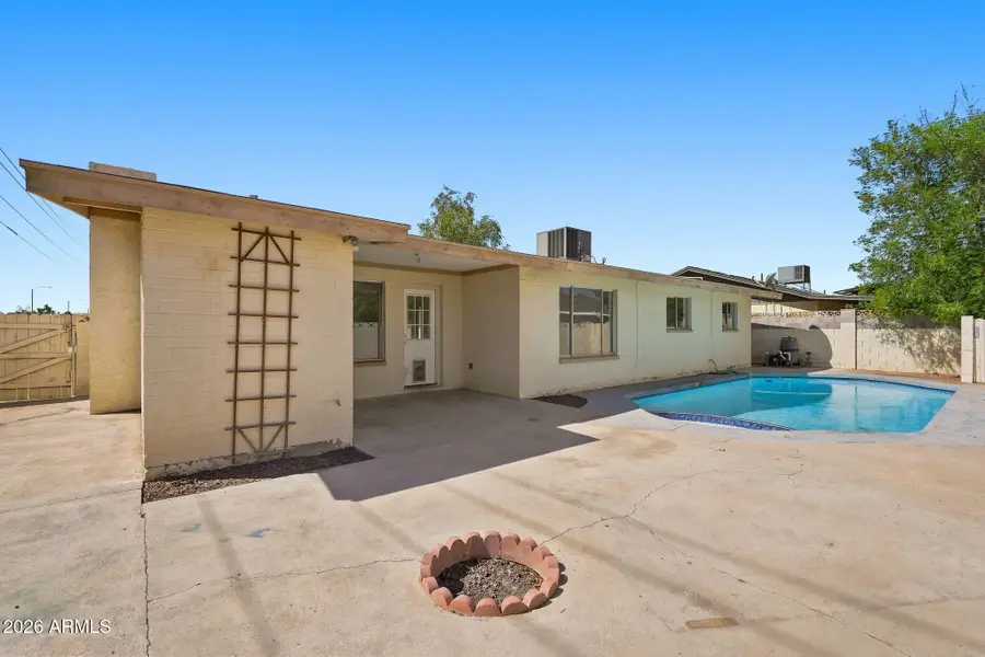 1008 W Drummer Avenue, Mesa, AZ 85210 - #3