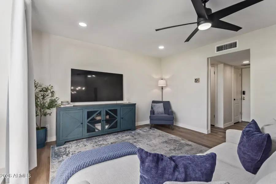 3242 E Camelback Road #106, Phoenix, AZ 85018 - #3