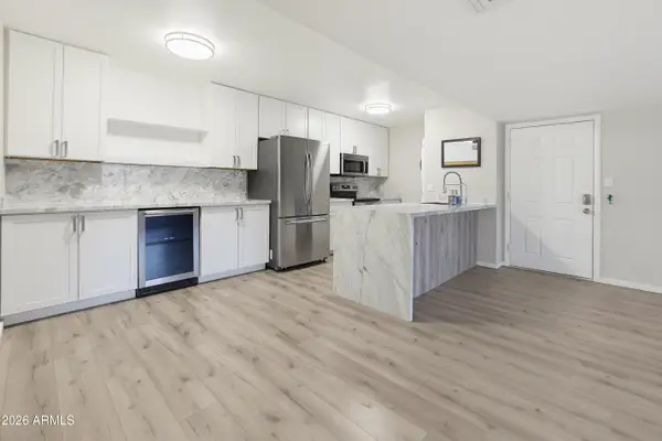 2938 N 61st Place #227, Scottsdale, AZ 85251