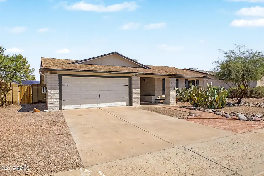 648 W Kilarea Avenue, Mesa, AZ 85210 - #2