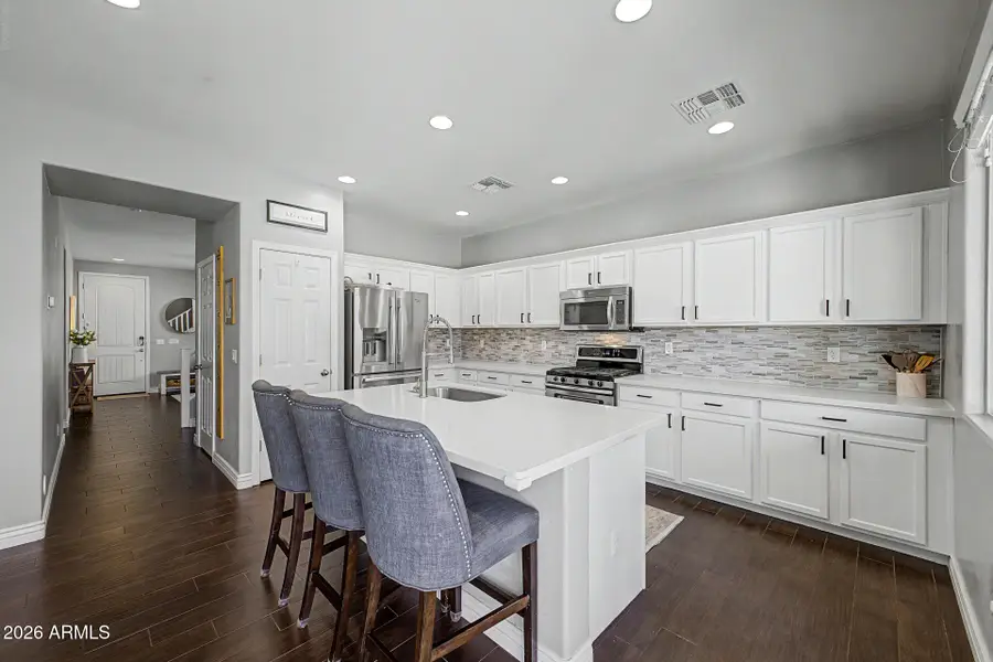 946 E Wimpole Avenue, Gilbert, AZ 85297 - #2