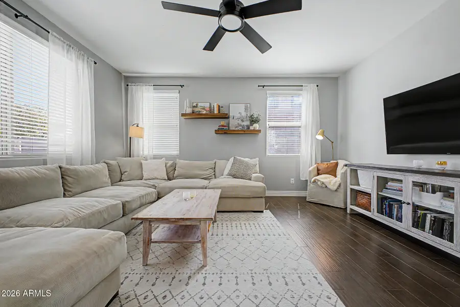 946 E Wimpole Avenue, Gilbert, AZ 85297 - #3