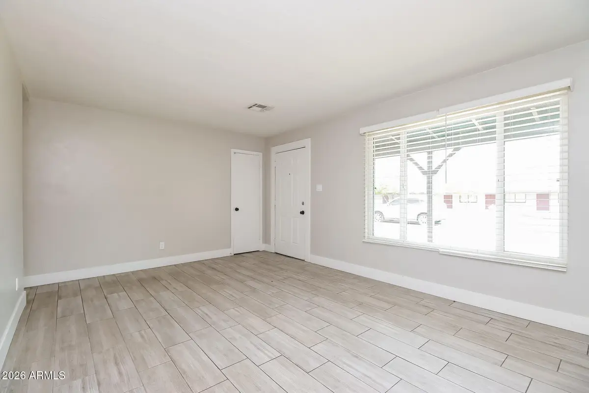 727 W Flint Street, Chandler, AZ 85225 - #1