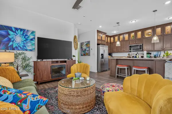 4065 E University Drive #8, Mesa, AZ 85205