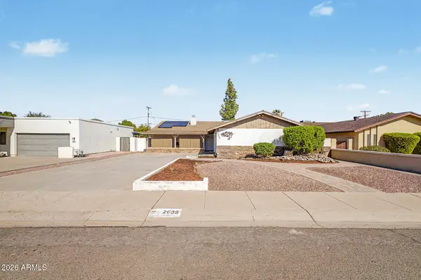 2609 N 49th Place, Phoenix, AZ 85008