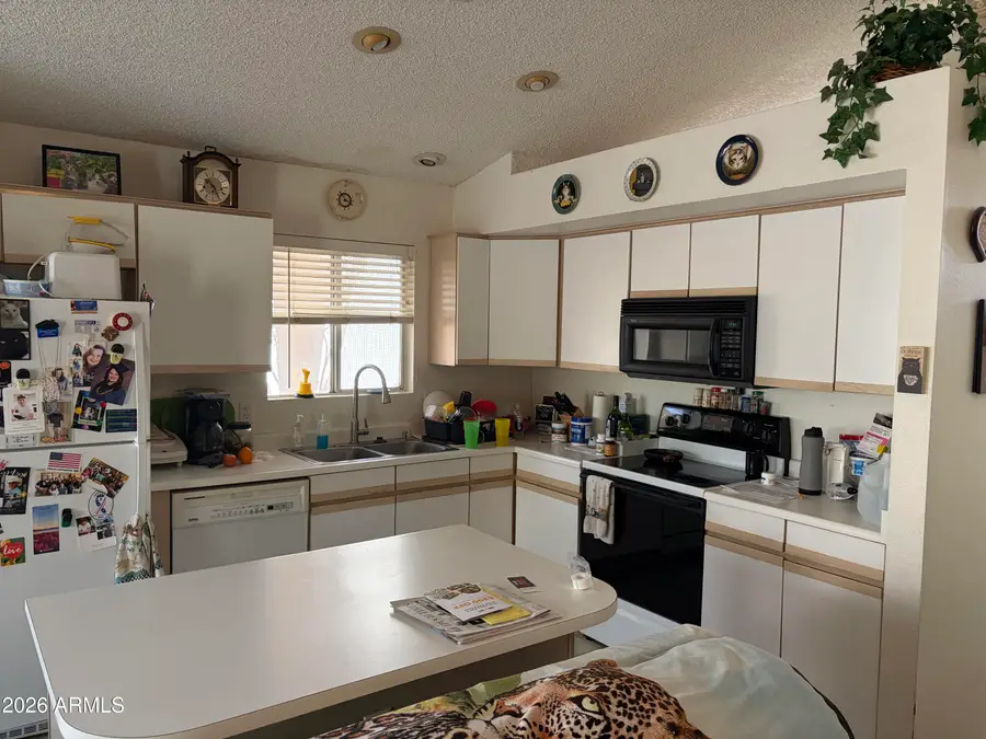 3520 E Wickieup Lane #*SHARP, Phoenix, AZ 85050 - #3