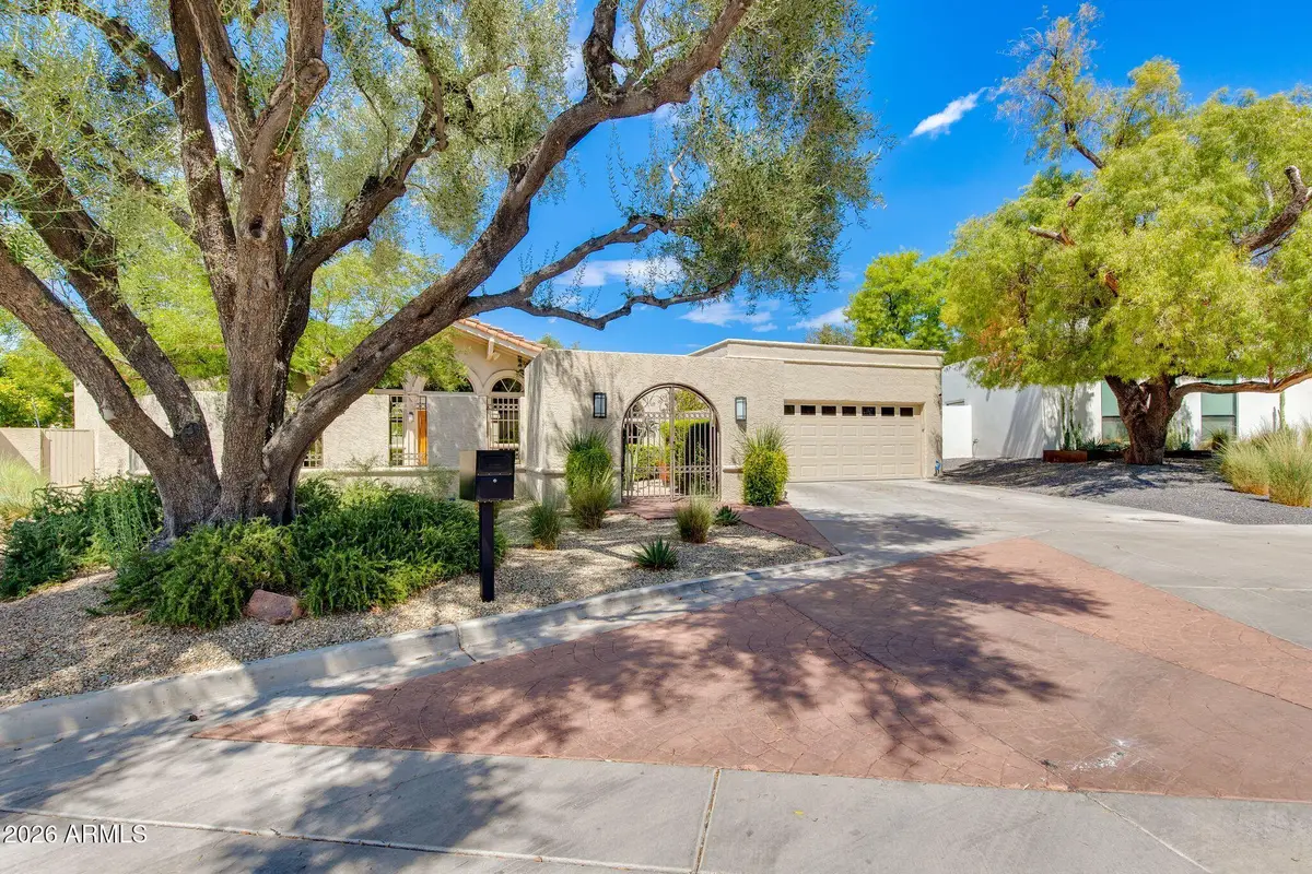 2412 E Solano Drive, Phoenix, AZ 85016 - #1