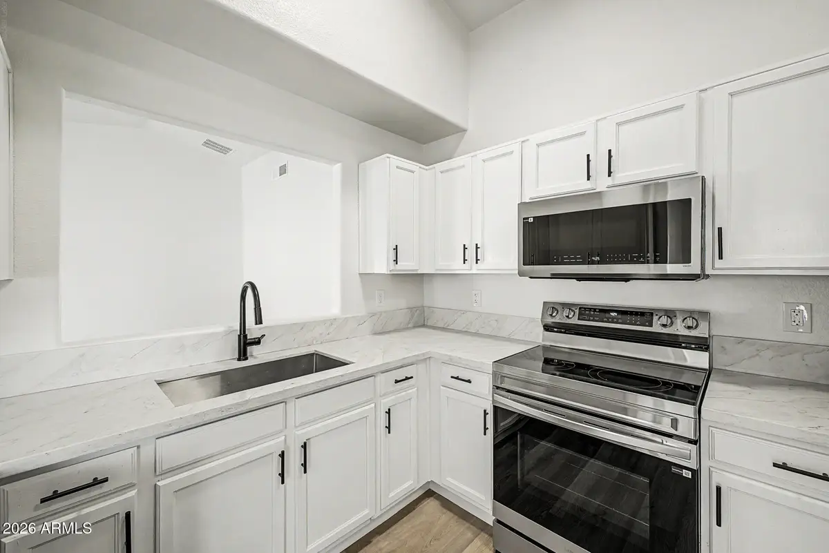 6503 W Florence Avenue, Phoenix, AZ 85043 - #1