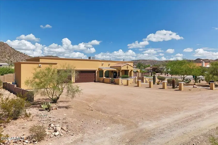 370 E Canyon Street, Apache Junction, AZ 85119 - #3