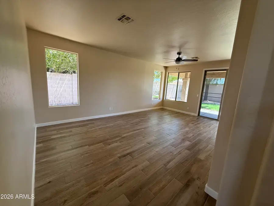 6223 W Wikieup Lane, Glendale, AZ 85308 - #2