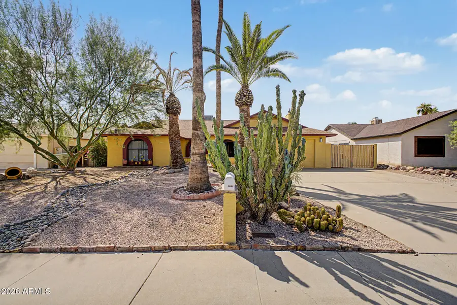 10416 N 63rd Avenue, Glendale, AZ 85302 - #2
