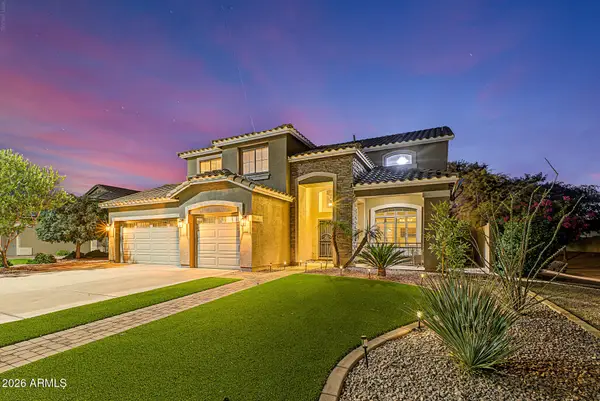 894 S Oak Street, Gilbert, AZ 85233