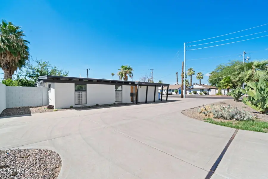 1003 E Bethany Home Road, Phoenix, AZ 85014 - #2