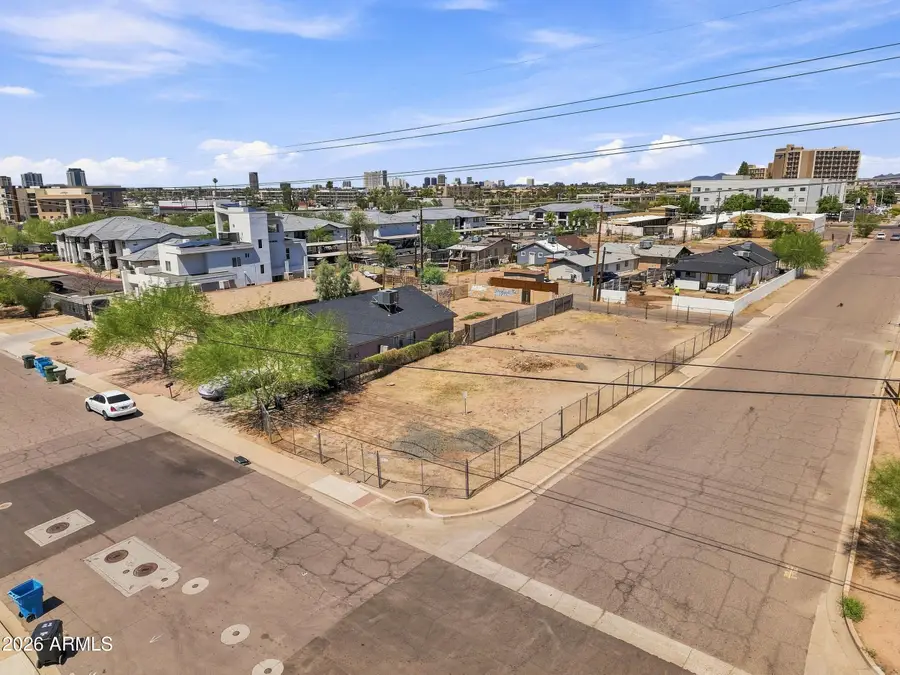 1846 E Adams Street #24, Phoenix, AZ 85034 - #3