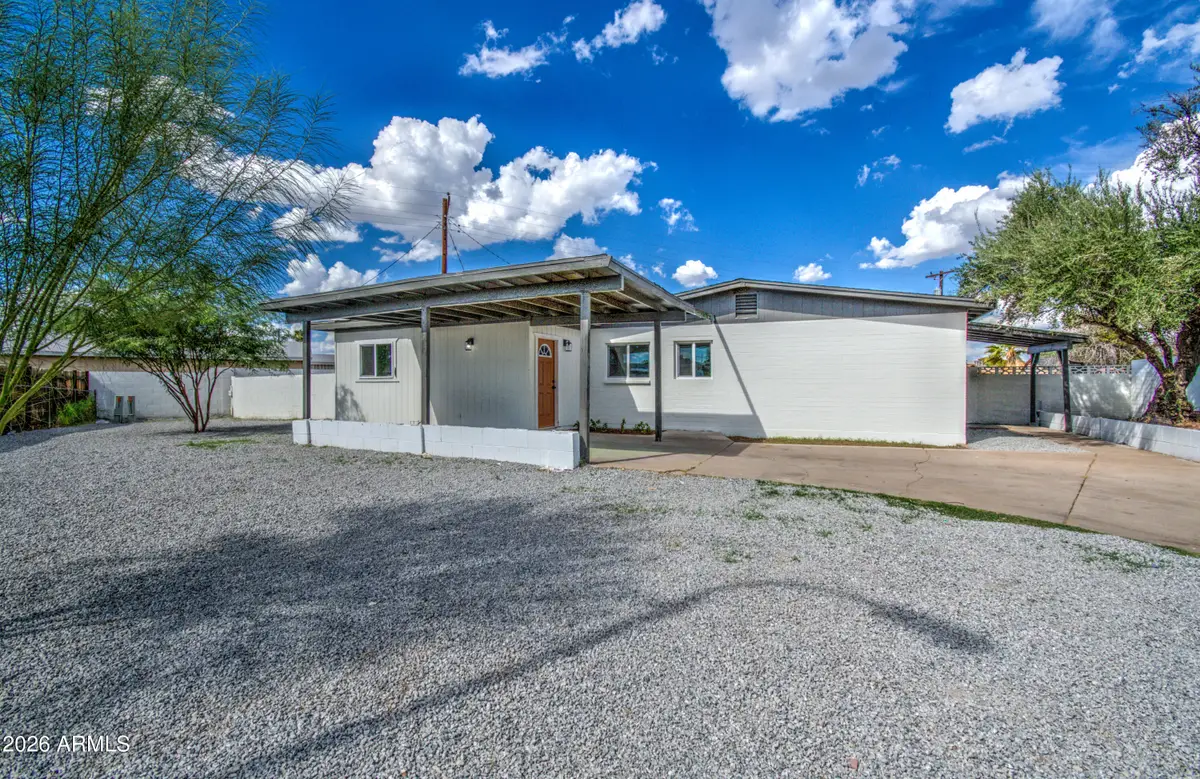 7626 W Sheila Lane, Phoenix, AZ 85033 - #1