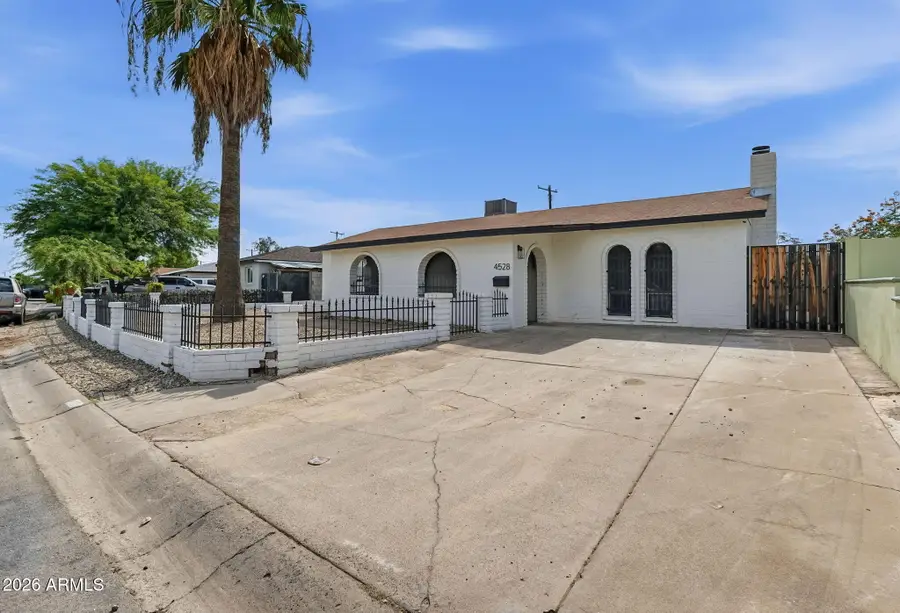 4528 N 50th Avenue, Phoenix, AZ 85031 - #2