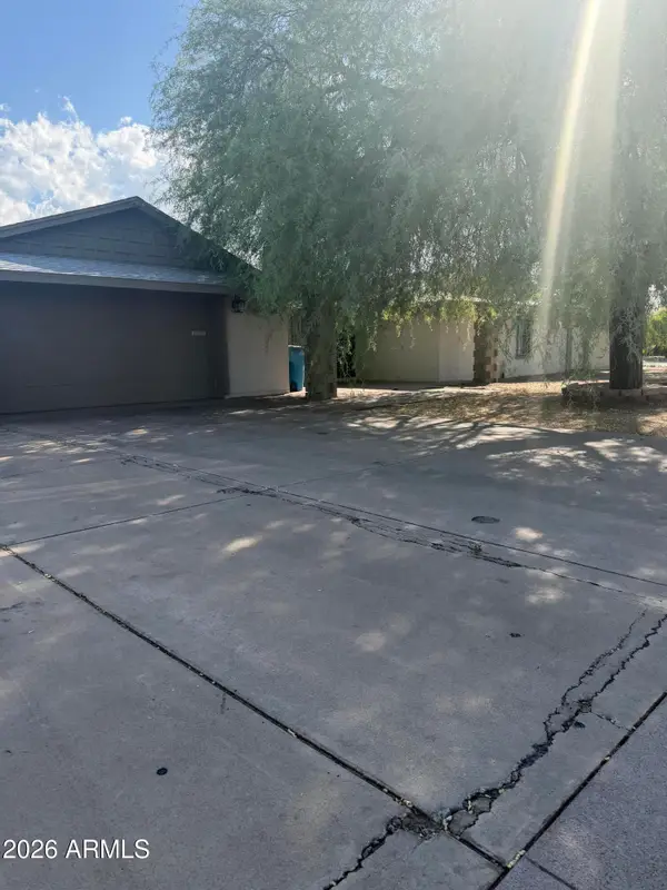 6269 W College Drive, Phoenix, AZ 85033