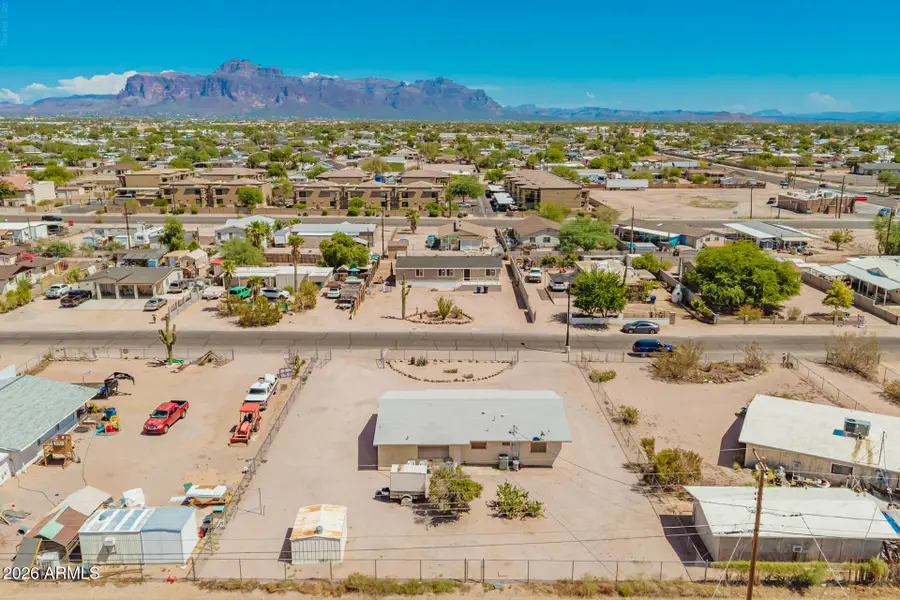 650 S Cornwall Drive, Apache Junction, AZ 85120 - #3