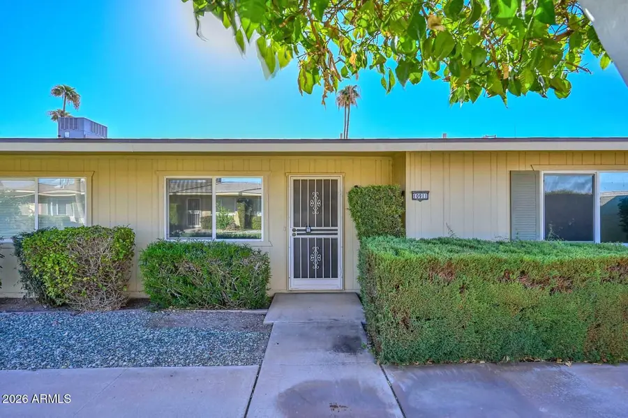 10911 W Santa Fe Drive, Sun City, AZ 85351 - #2