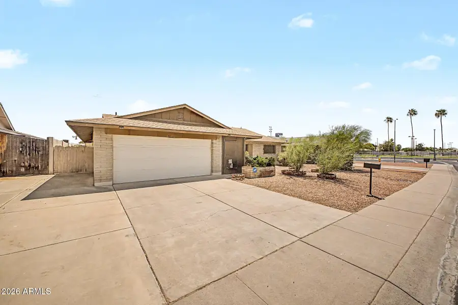 5221 W Evans Drive, Glendale, AZ 85306 - #2