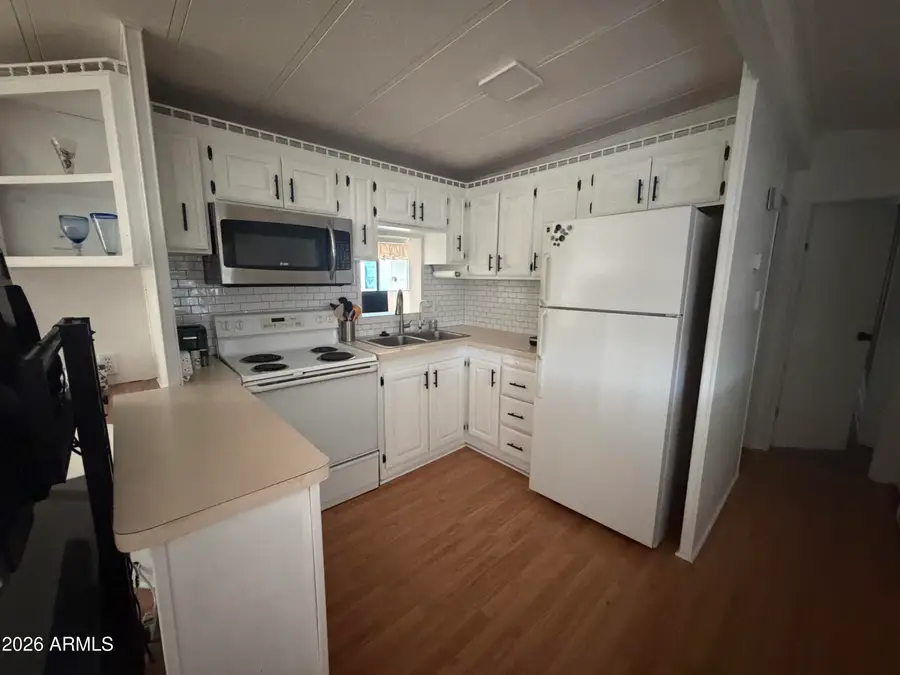 1147 S Sioux Drive, Apache Junction, AZ 85119 - #3