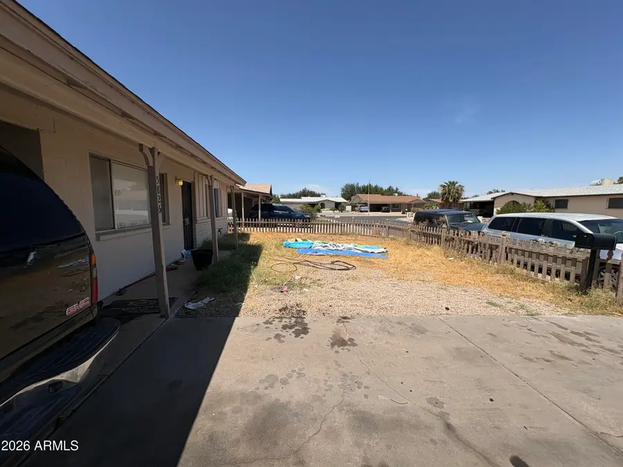 5826 N 70th Avenue, Glendale, AZ 85303 - #3