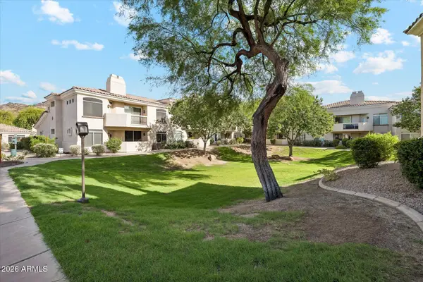 1747 E Northern Avenue #216, Phoenix, AZ 85020