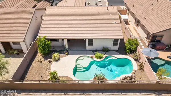 2517 N Raven Circle, Mesa, AZ 85207