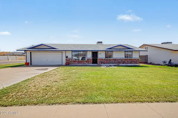 209 W Ivyglen Street, Mesa, AZ 85201
