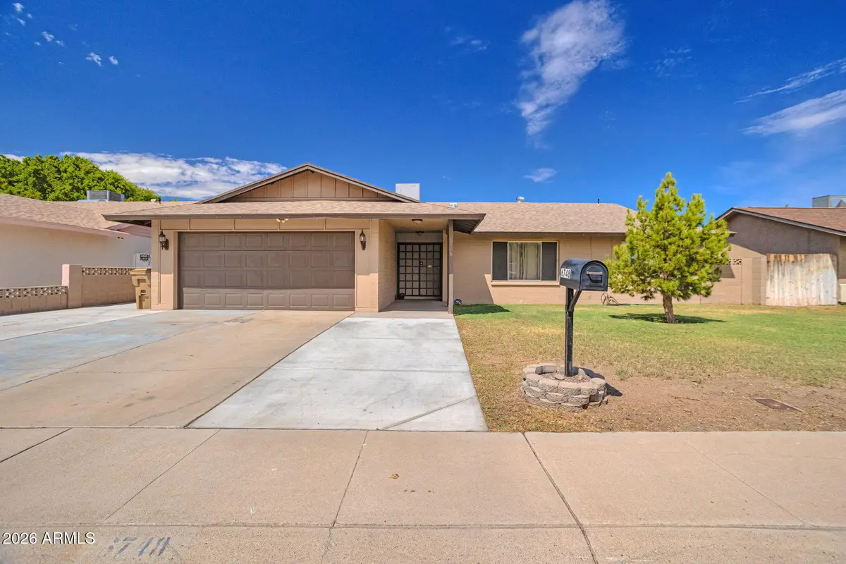 6748 W Vermont Avenue, Glendale, AZ 85303 - #1