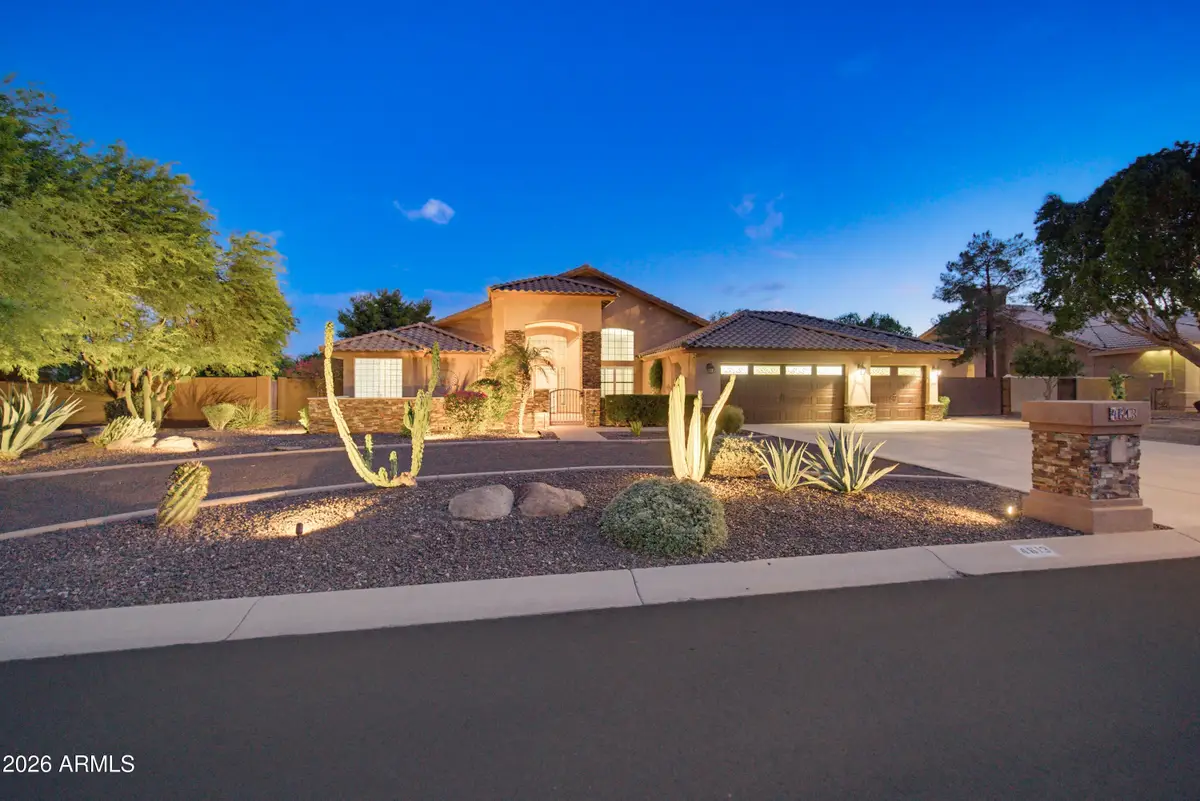 4613 W Desert Hollow Drive, Phoenix, AZ 85083 - #1