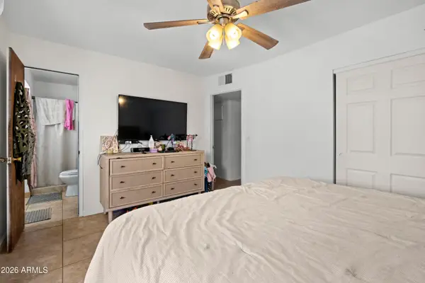 3401 W Laurel Lane, Phoenix, AZ 85029