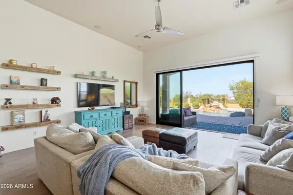 8312 E Jensen Circle, Mesa, AZ 85207