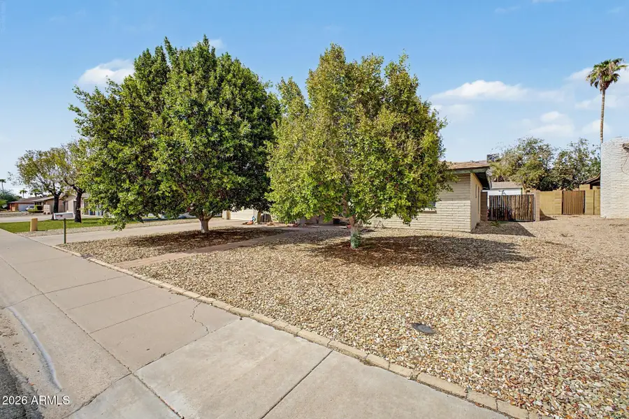 3944 W Redfield Road, Phoenix, AZ 85053 - #2