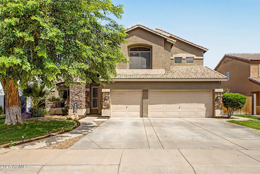 711 N Pheasant Drive, Gilbert, AZ 85234 - #3