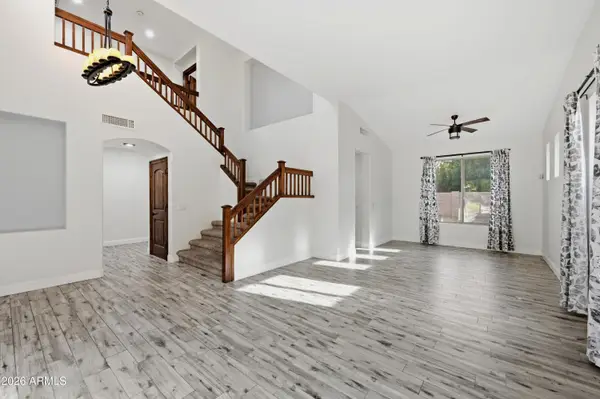 563 E Krista Way, Tempe, AZ 85284