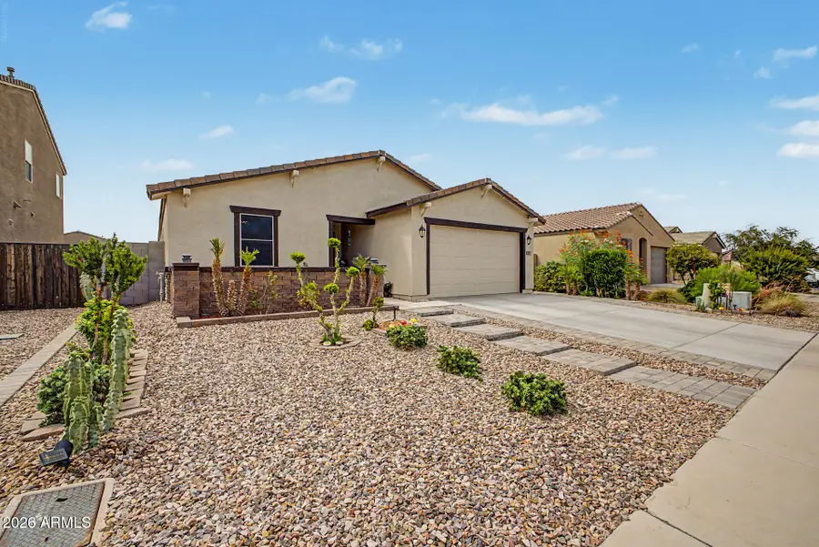 359 W Satinka Drive, San Tan Valley, AZ 85140 - #2