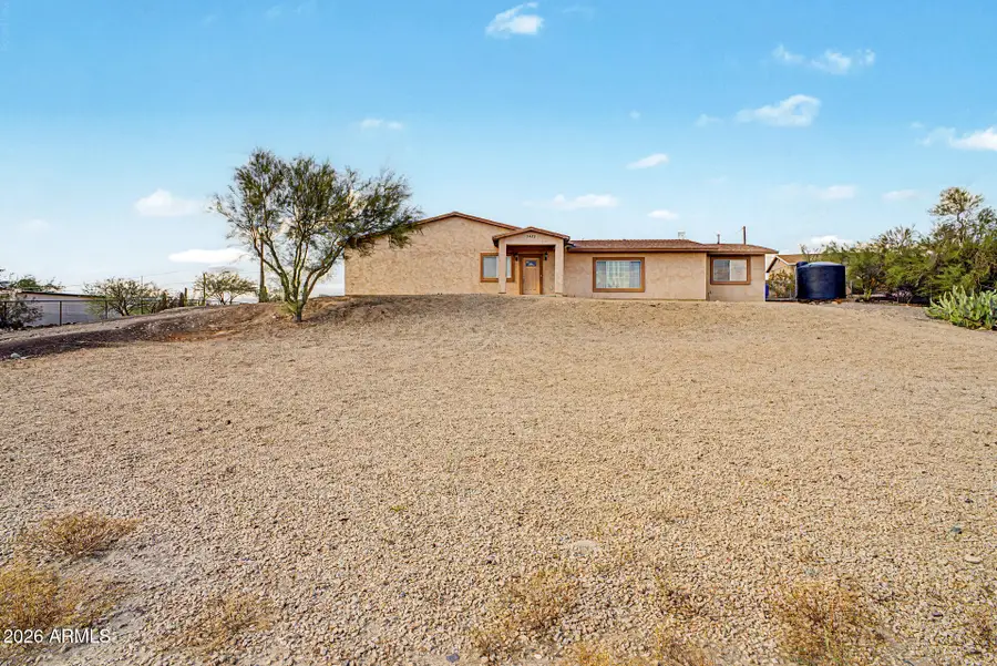 2402 W Roughrider Road, New River, AZ 85087 - #2