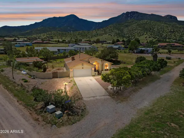 4860 E Franklin Place, Hereford, AZ 85615