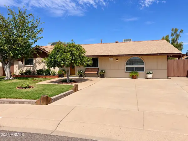 3924 W Las Palmaritas Drive, Phoenix, AZ 85051