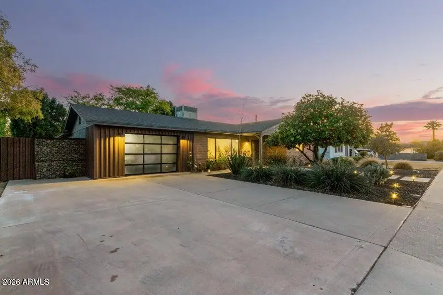 1837 E Minnezona Avenue, Phoenix, AZ 85016 - #2
