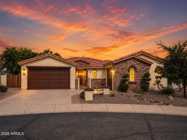 6598 S Fawn Court, Gilbert, AZ 85298