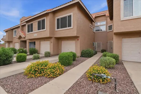 1633 E Lakeside Drive #63, Gilbert, AZ 85234