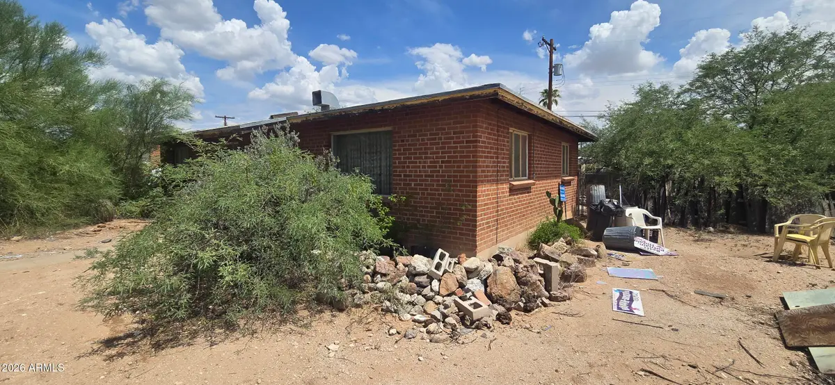 536 E Flores Street, Tucson, AZ 85705 - #1