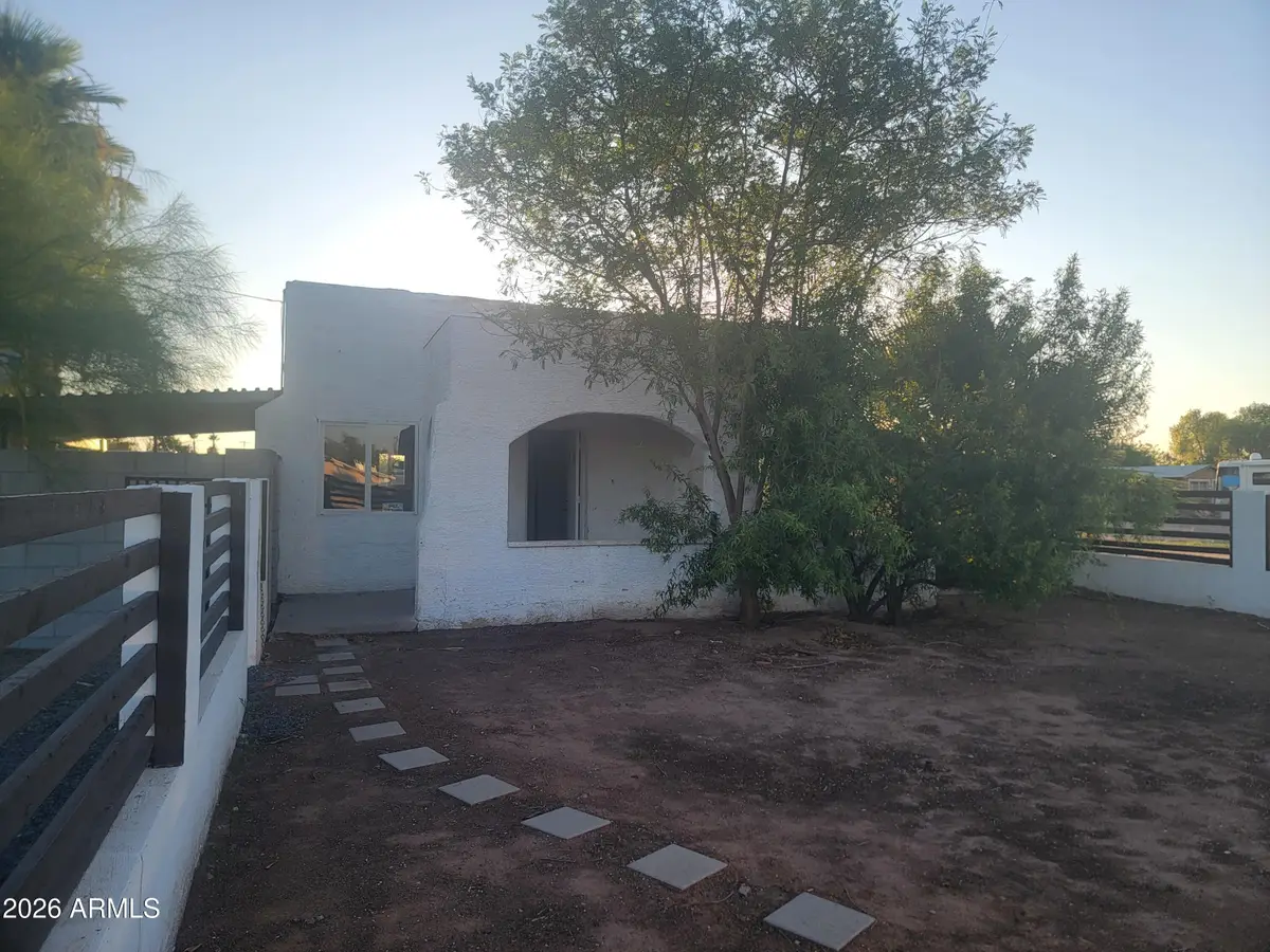2102 N 26th Place, Phoenix, AZ 85008 - #1