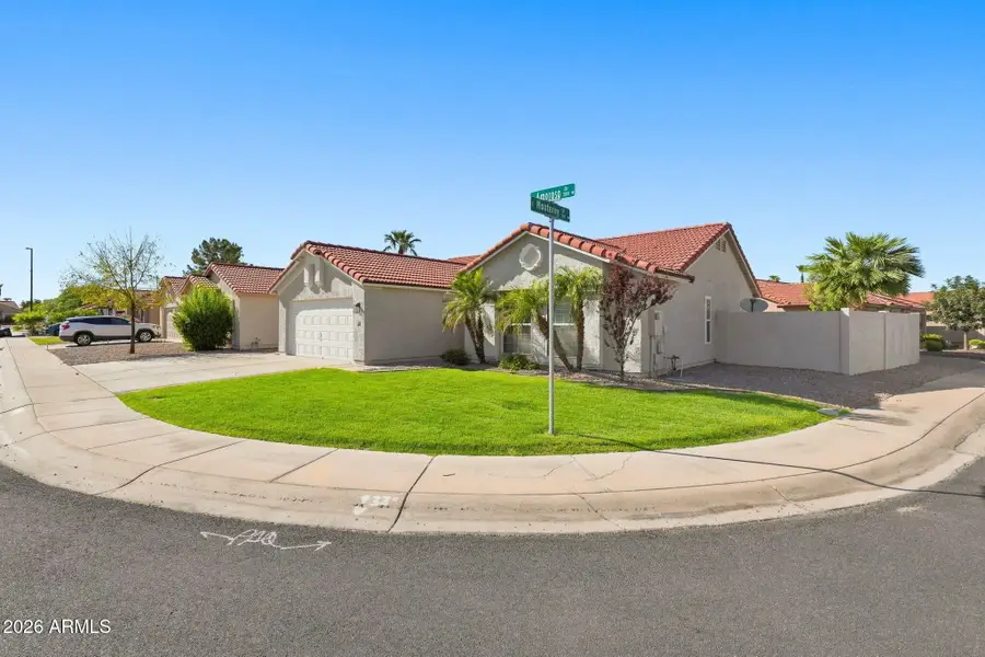 506 W Amoroso Drive, Gilbert, AZ 85233 - #2