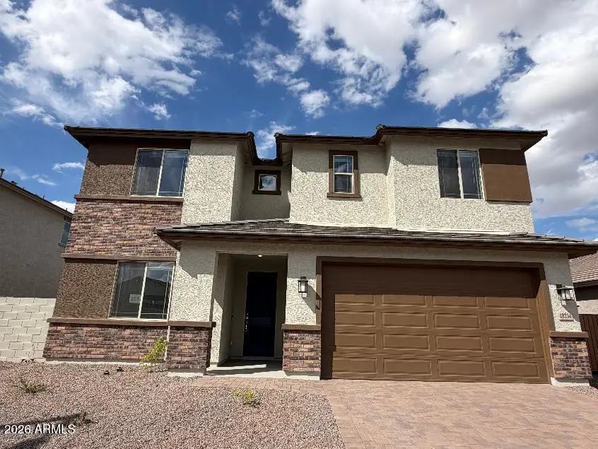 18234 W Pioneer Street, Goodyear, AZ 85338 - #2